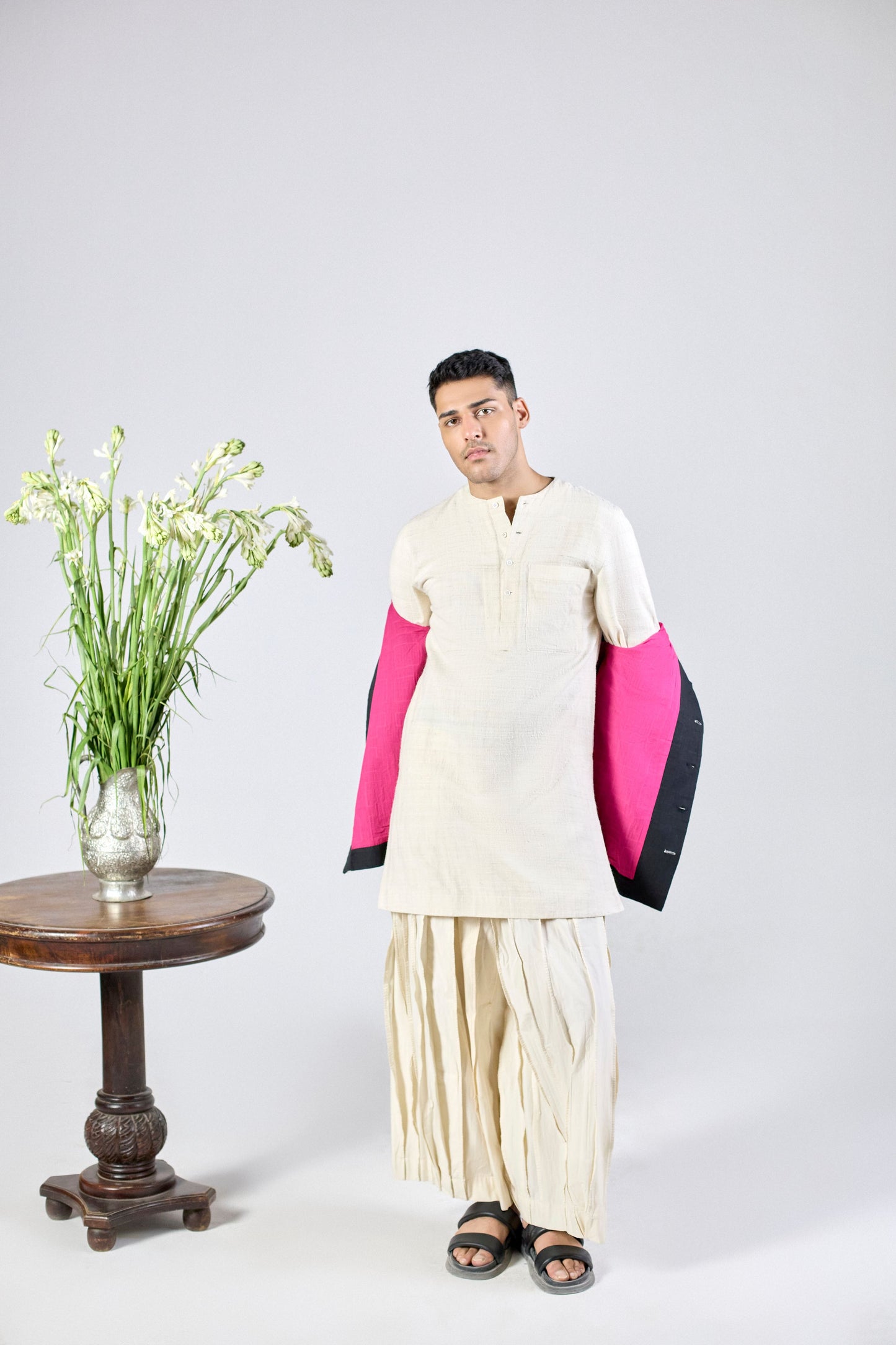 Bagha Shacket - Black / White